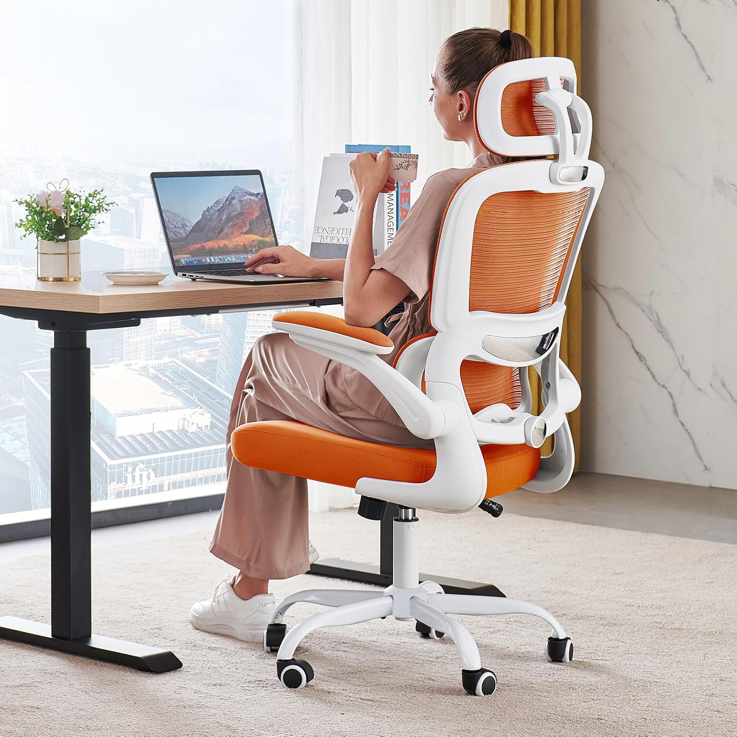 Office Chair Ergonomic Desk Chair 330 lbs Home Mesh Desk Chair Comfortable Gaming Chair