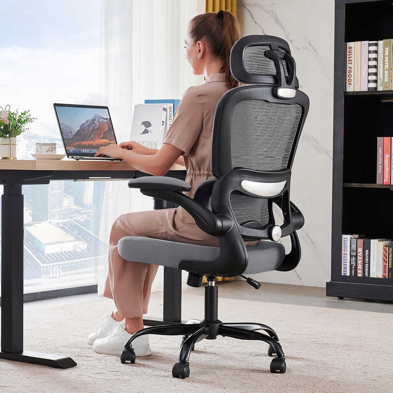 Office Chair Ergonomic Desk Chair 330 lbs Home Mesh Desk Chair Comfortable Gaming Chair